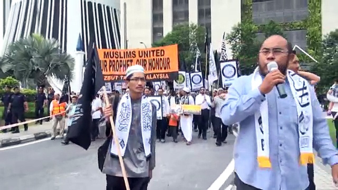 Fact Sheet - March 18: Hudud opponents 'heathens', MCA to ditch Umno over hudud?