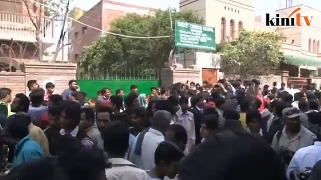 15 maut Taliban serang gereja di Lahore