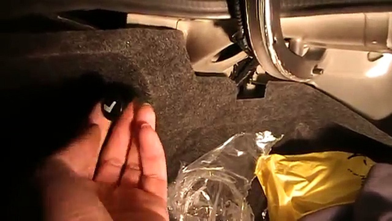 2002 Nissan Sentra Front & Rear speaker removal