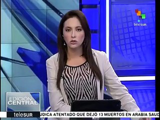 Policía de Perú reprime marcha de trabajadores de la salud