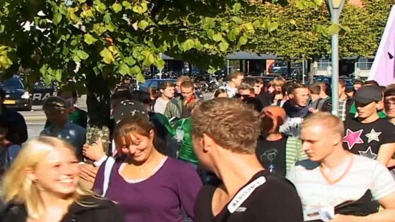 Humping Guy 2: The Parade (HD)