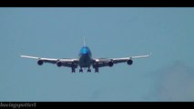 KLM Boeing 747-400 landing at St. Maarten!