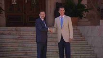 Felipe VI y Rajoy se reúnen hoy en su único despacho del verano en Marivent