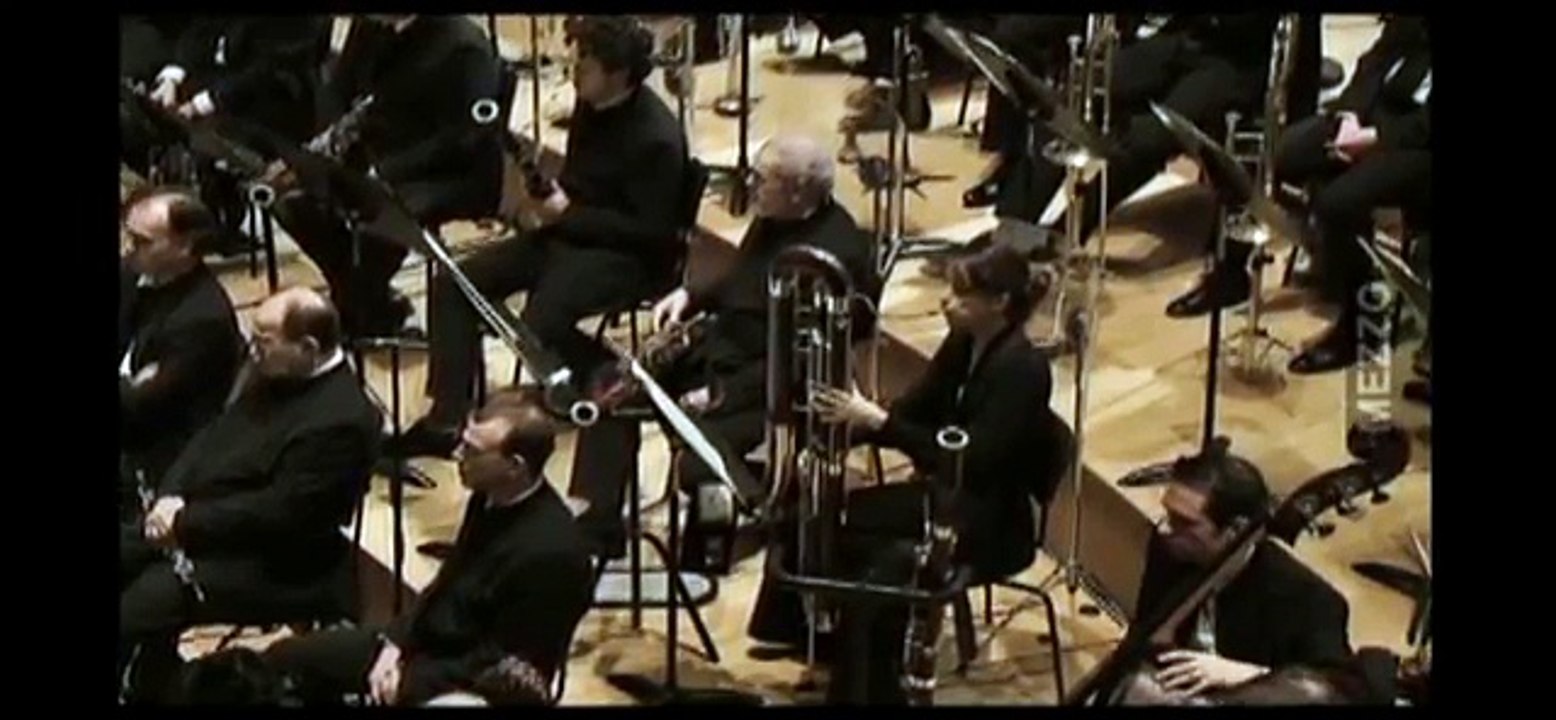 Mahler: Symphony No. 9 - Adagio [Excerpt] (Orchestre de Paris, Eschenbach)