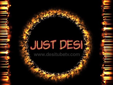 Gorgeous looks and SEXY Appealing Figured Models Doing Sensual Ramp Walk For AAKS Jewels At IIJW 2015