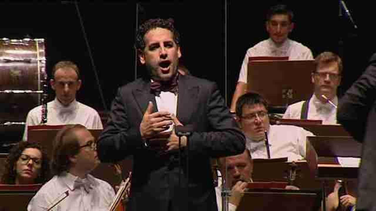 El tenor Juan Diego Flórez conquista al público de Peralada