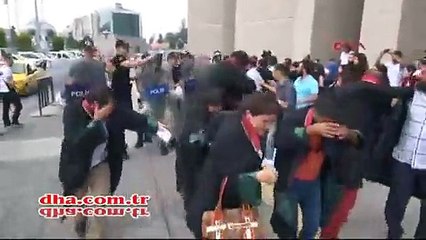 Avukatlara biber gazlı müdahale!