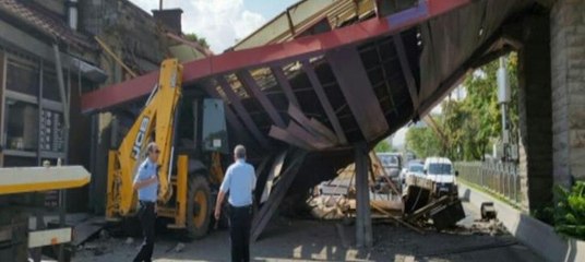 Ankara'da üst geçit çöktü... Olay yerinden ilk görüntüler