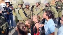 Palestinian Children stand up to Israeli soldiers