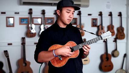 Kris Fuchigami - "Can't Take My Eyes Off You"- Ukulele Instrumental