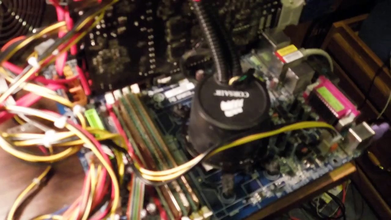 How to fix "No Signal" on computer