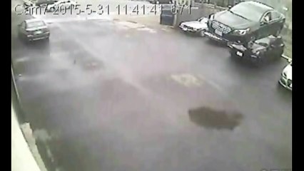 CRAZY FOOTAGE! CAR FLIES THROUGH THE AIR, CRASHES INTO BUILDING (720p)