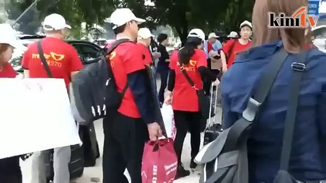 Waris China mangsa MH370 tiba di KL tuntut keadilan