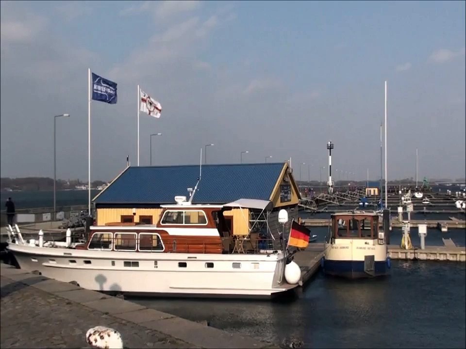 Stralsund Hafen, Gorch Fock und Strelasund (HD)