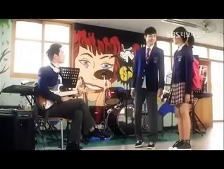 Kim So Hyun'un Çantasında Neler Var(Eun Han Gyul) (Suspicous HouseKeeper)