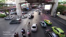 Skywalk Bangkok , Walking from Siam to Central World - Thailand Travel Guide