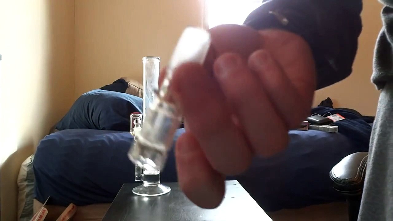 Arizer Solo + Pinnacle Water Tool (Vapor Bong)