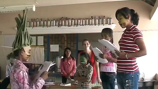 Kinderdorf Tani - Sommertheater 2010 - Die Geschichte vom Löwen der nicht schreiben konnte