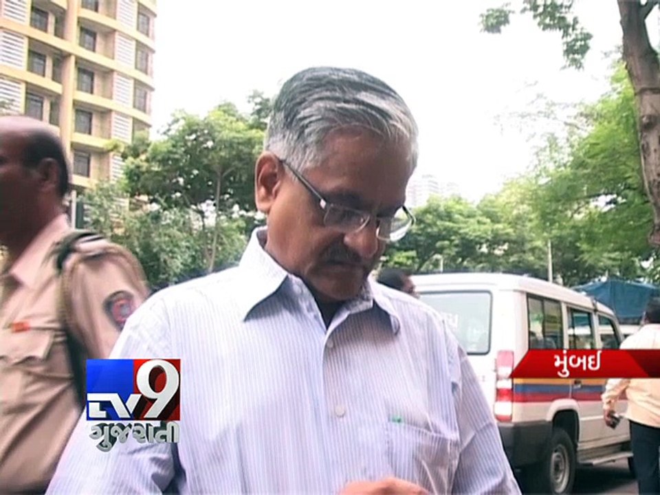 Mumbai: Police arrests two burglars; hands over stolen car to owner - Tv9 Gujarati