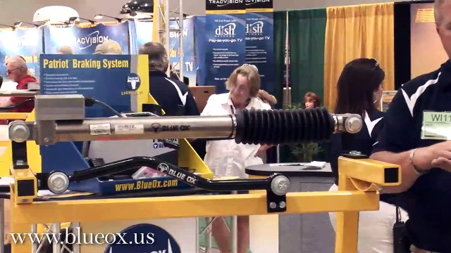 Blue Ox TigerTrak Track Bar System, TruCenter Steering Stabilizer