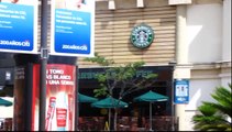 Starbucks en La Gran Via. San Salvador.