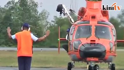 More AirAsia crash victims brought to land