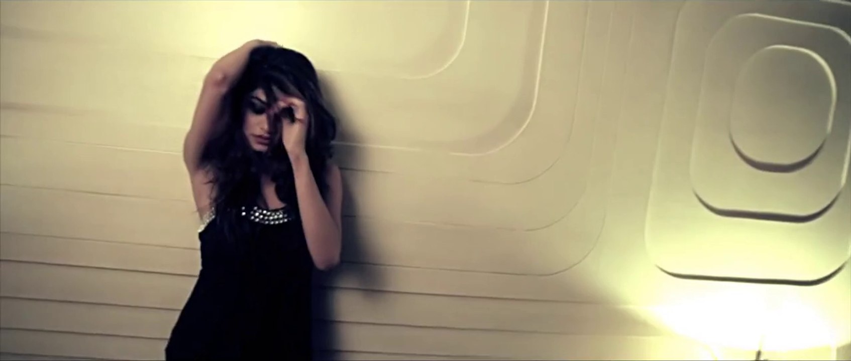 Bad Girl HD Video Song - Singhsta 720p HD 2015