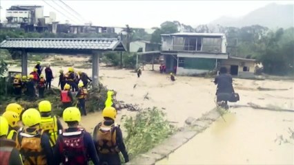 Le puissant typhon Soudelor tue quatre personnes à Taïwan