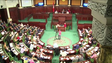 برلمان تونس يقر موازنة 2015 التكميلية