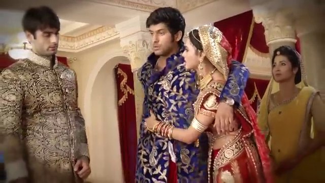 Swara Ki Yaad Mein Lakshya Aaya Suhagraat Ke Din Daaru Pike - 8 August 2015 - Swaragini