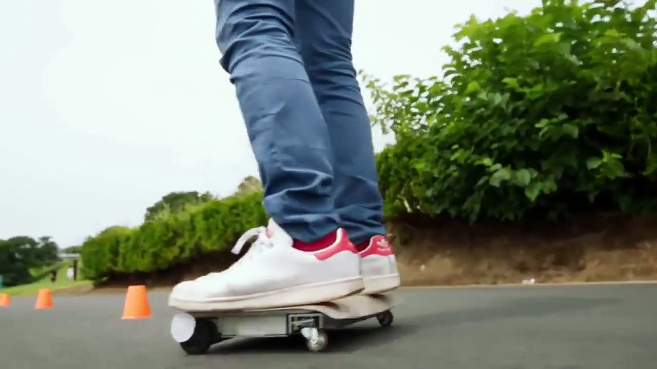 Voici le mini Segway pour se déplacer sans efforts !!  WalkCar