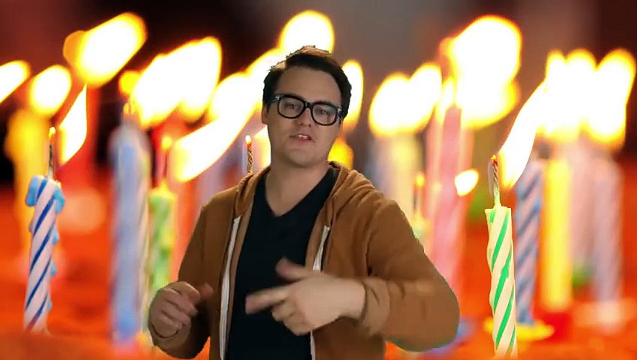 High Fives  Happy Birthday Vevo (Katy Perry, Justin Bieber, Jennifer Lopez, Miley Cyrus...