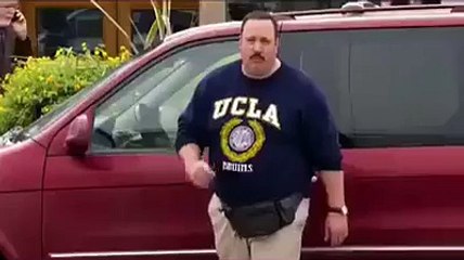 Horse Kick a man - Must See