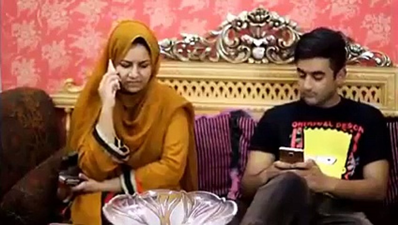 Does Girls Loves facebook so much