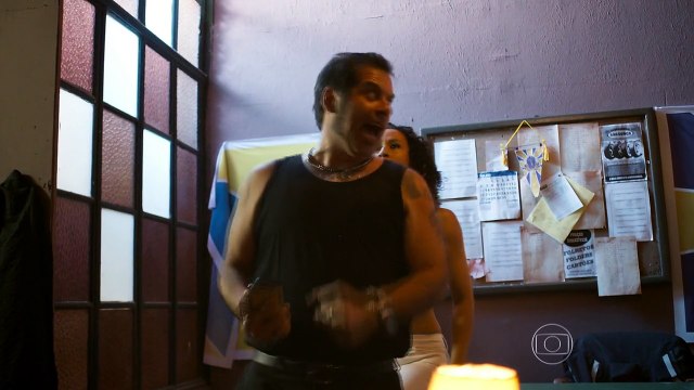 CHAPA QUENTE 06-08-2015 PARTE ÚNICA Episódio 18 Online Completo Íntegra 06/08/2015 S01E18 HD 720p