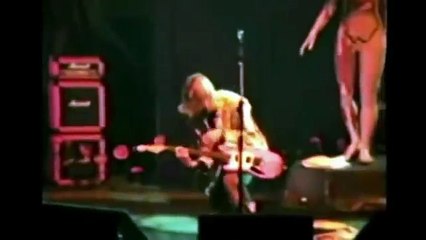 NIRVANA-TERRITORIAL PISSING