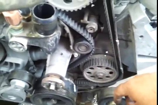 timing belt change Ford Ranger 2.5L 2014 02 22 105060