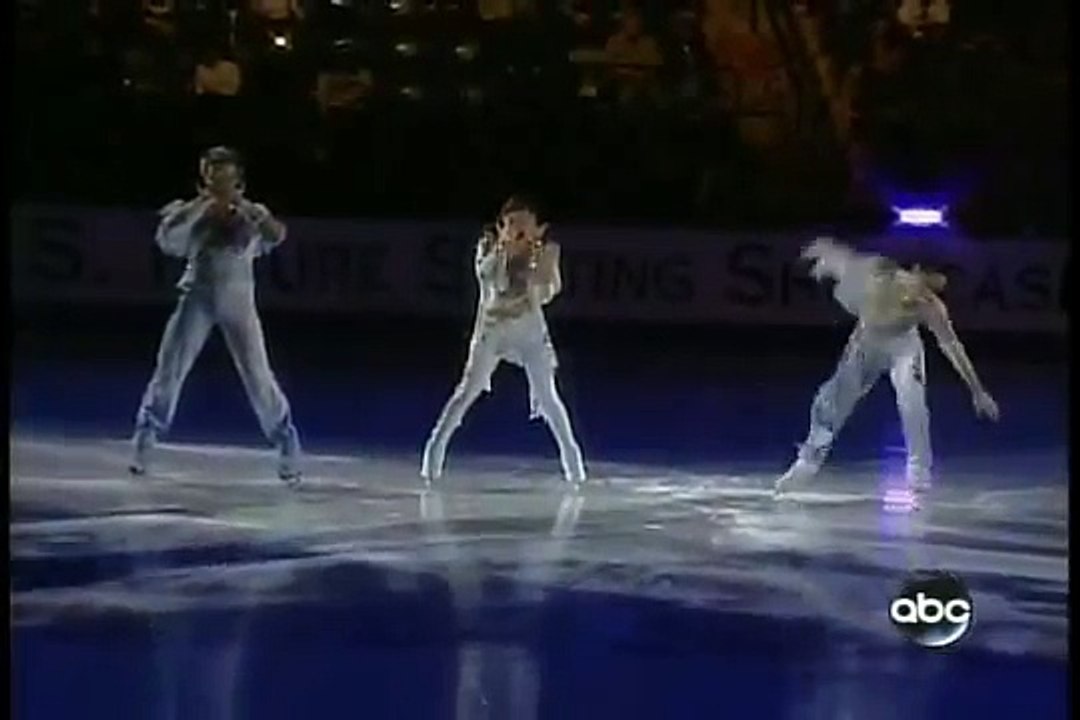 Johnny Weir, Melissa Gregory, Denis Petukhov - Fallen Angels