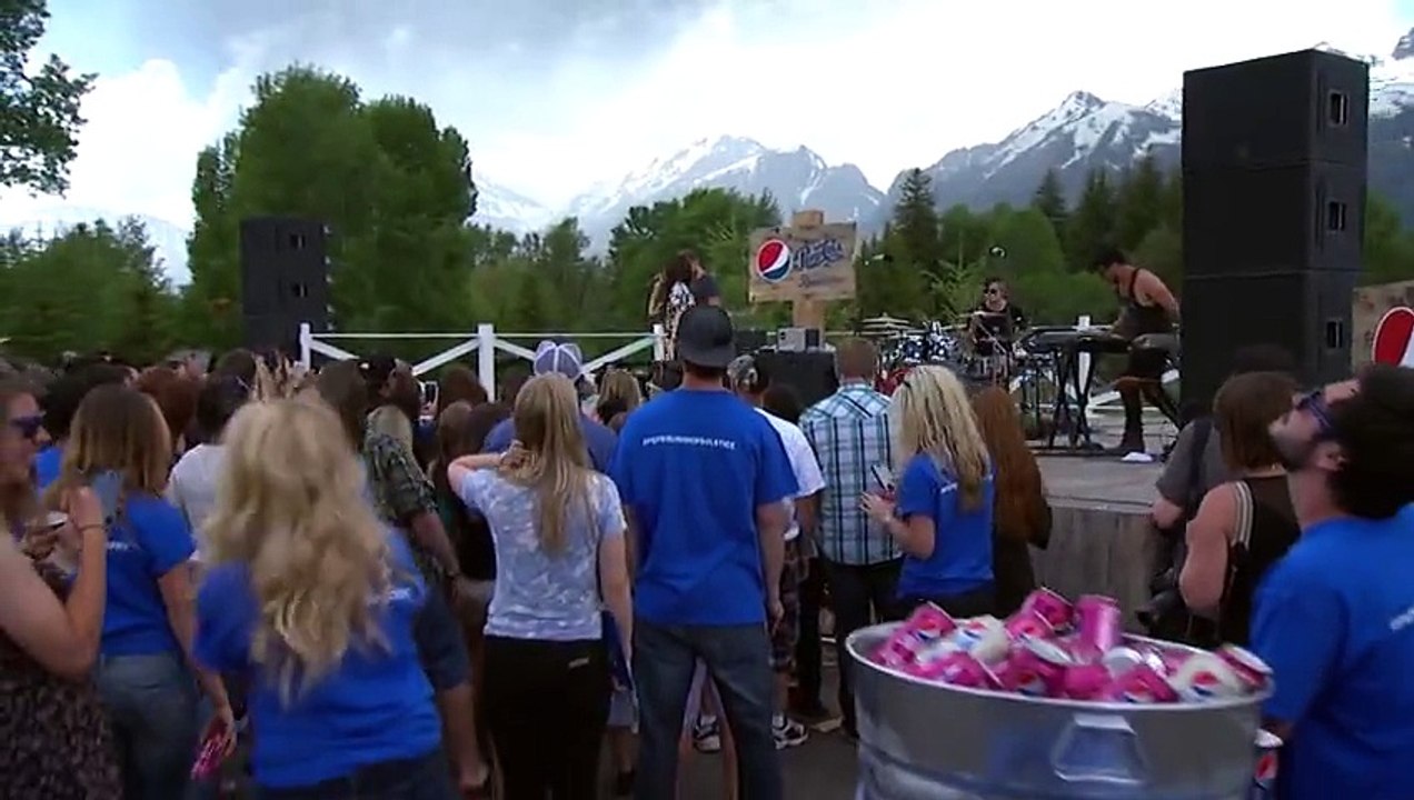 Cher Lloyd - Dirty Love #PepsiSummerSolstice