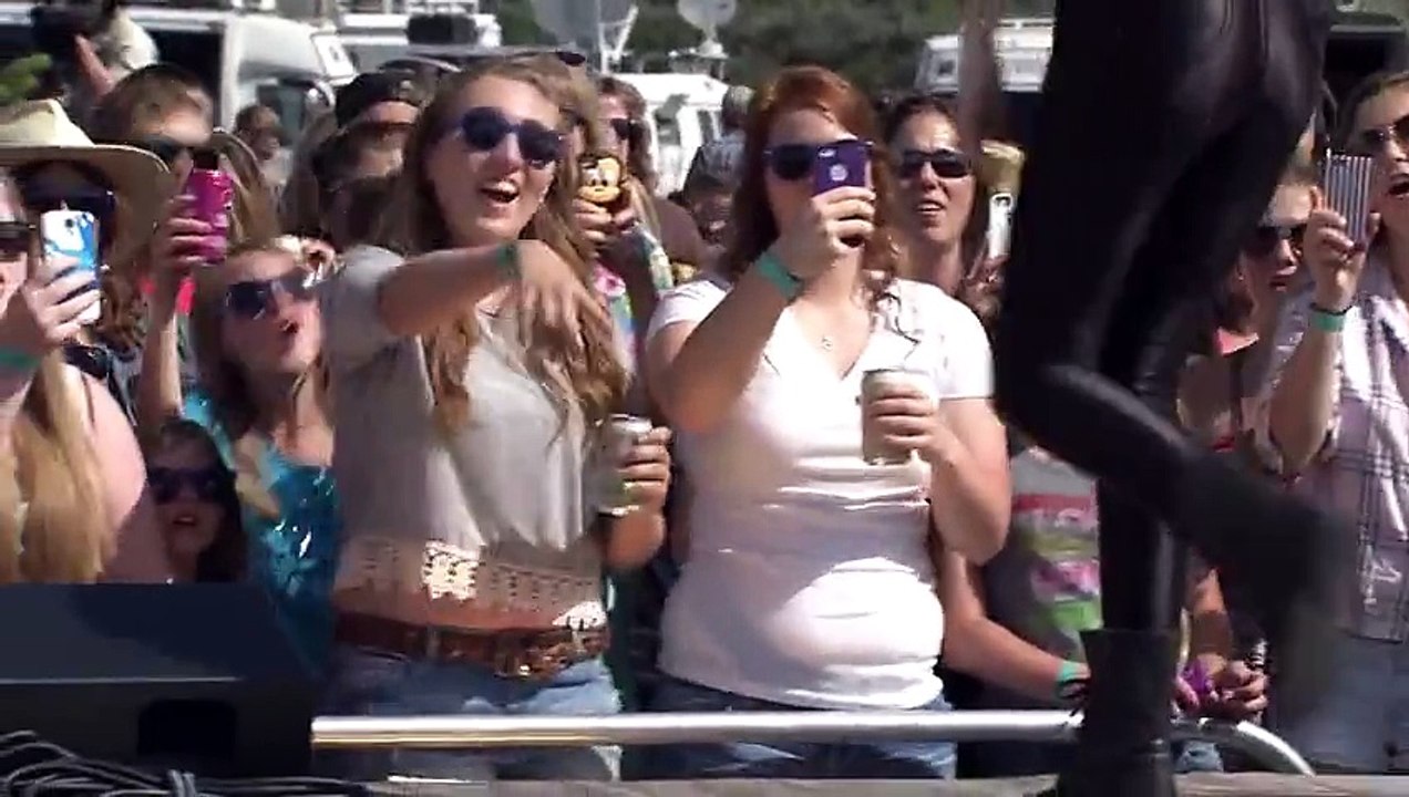 Cher Lloyd - Want U Back #PepsiSummerSolstice