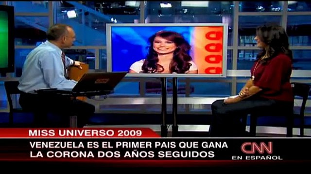 Miss Universe 2009, Stefania Fernandez on Cnn en Espanol
