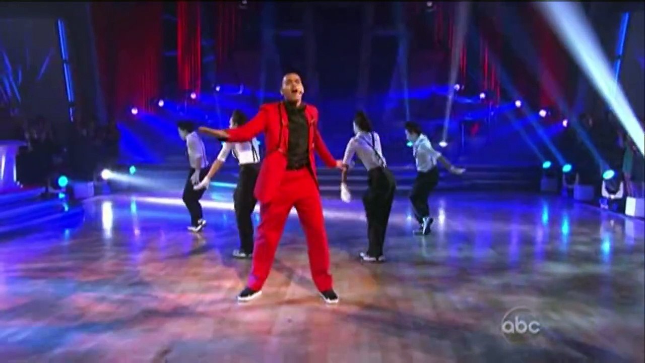 Chris Brown Live on Dancing With The Stars