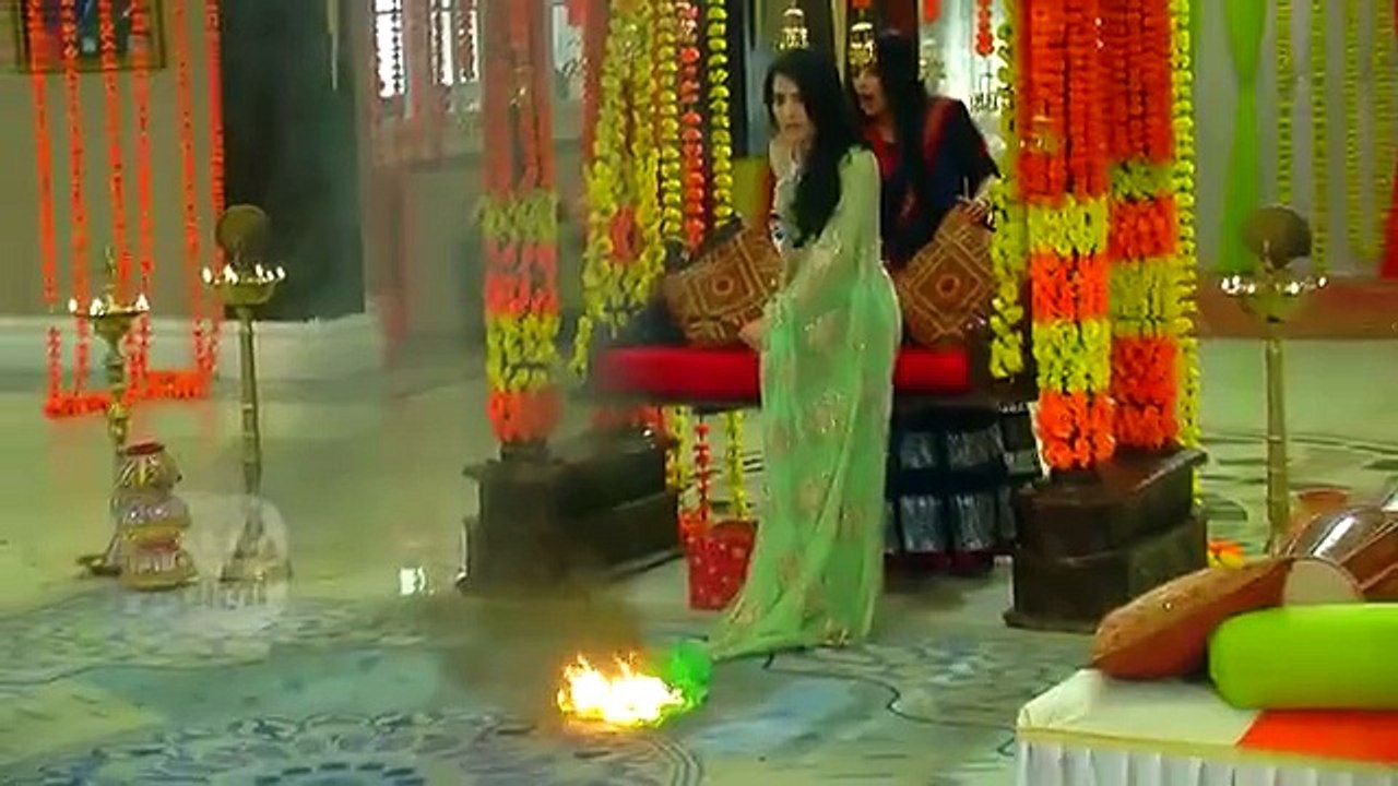 Ishani Ki Wajah Se Ritika Ne Kho Diya Apna Bachcha - 8 August 2015 - Meri Aashiqui Tum Se Hi