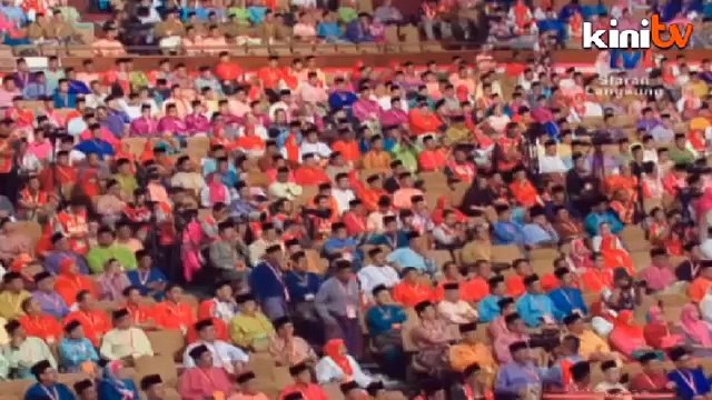 Roh perang: Zahid umum Umno sediakan 'keris 2314'