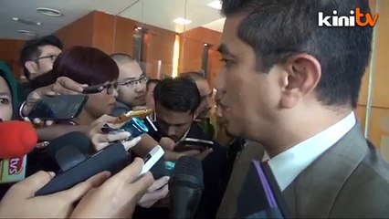 Najib tiada keberanian lakukan transformasi, kata Azmin