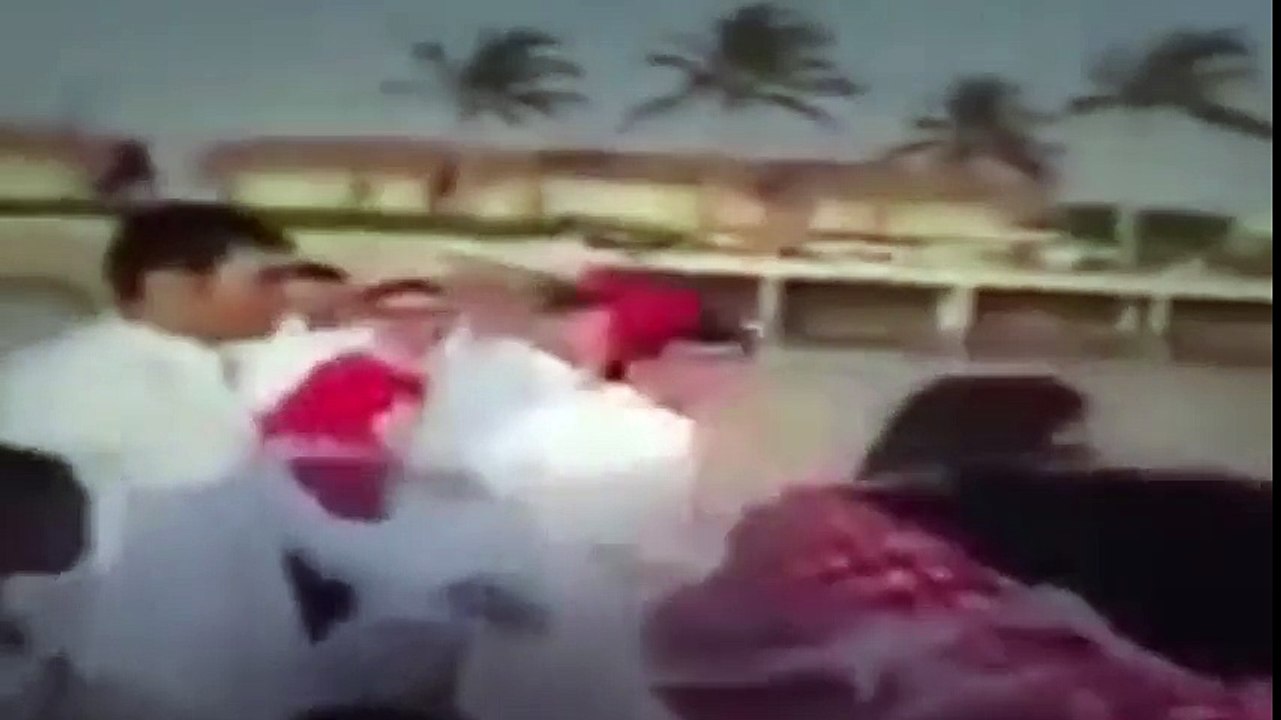 People Teasing Womens in Saudi Arabia   Park