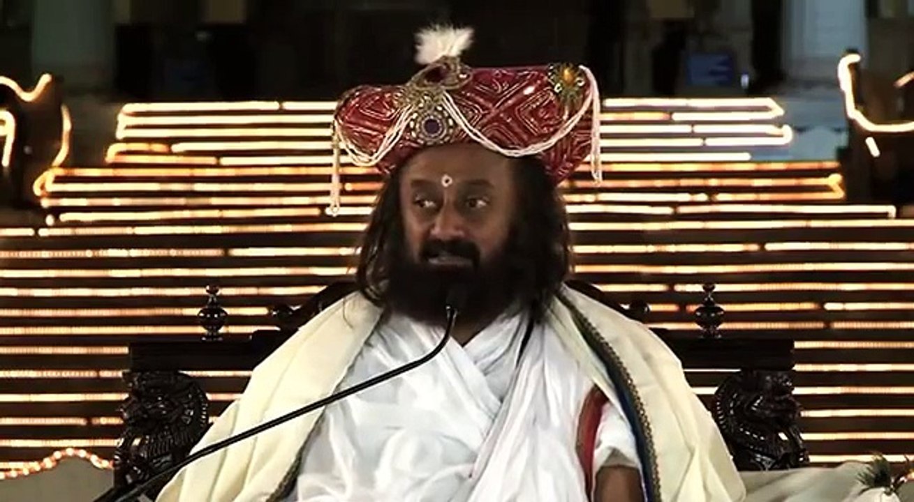 Sri Sri Ravi Shankar exposing exposing Bollywood conspiracy against Hinduism