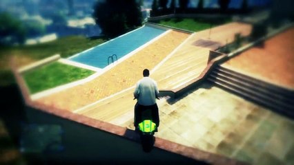 Montaje de acrobacias en moto GTA V