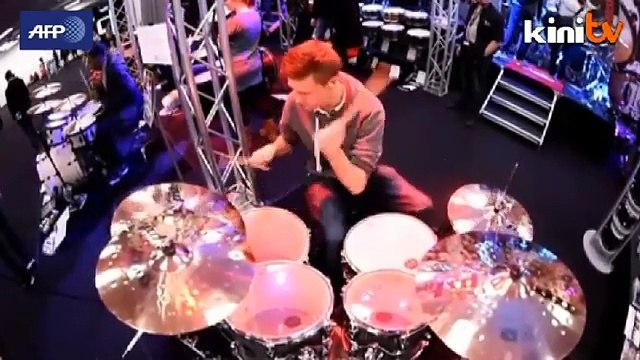 Drum show brings beat to London