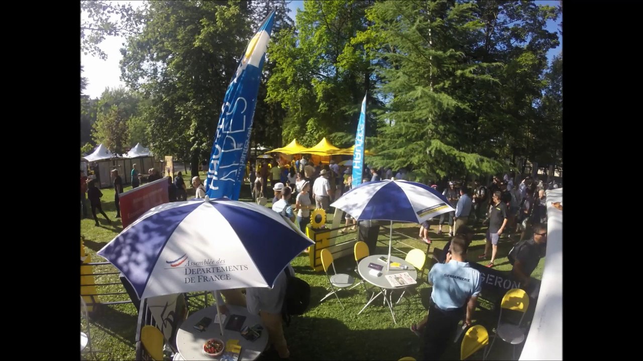 Sur la route du Tour de France avec l'Assemblée des départements de France